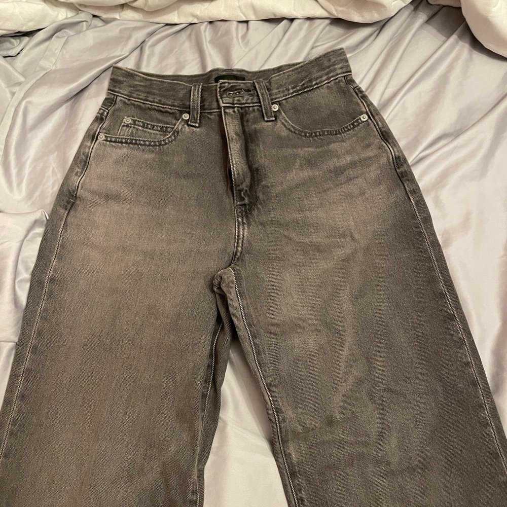 Uniqlo Gray high waist Wide Leg Jeans